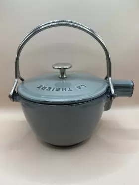 1650018 Staub Cast Iron 1- Quart Round Tea Kettle - Graphite Grey Made In France