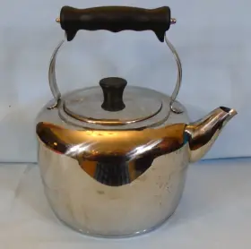 Sv67 Stellar Stainless Steel Stove Top Kettle For Tea 3.3l Great Britain With Tag