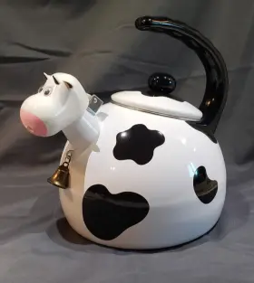 71508 Supreme Housewares Enamel On Steel Whistling Tea Kettle Cow Design Euc