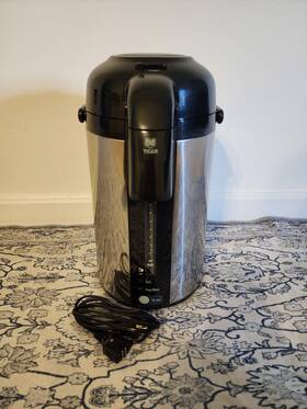 Tiger Corporation Pdf-e300 3.0 Liter Electric Stainless Water Boiler And Warmer Made In Japan