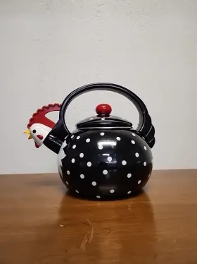 Trenton Gifts 313040536553 Whistling Tea Pot Kettle Enamel Coated Stainless Steel Farmhouse Chicken Rooster