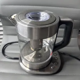 Viant 851316007722 Electric Kettle With Tea Infuser For Loose Leaf Tea. Hot Maker Wit