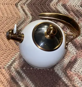 B09hcwx6m3 Viking Stainless Steel Whistling Tea Kettle White / Copper