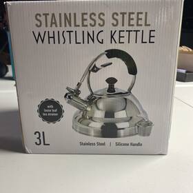 Willow & Everett X0013448ix Stainless Steel Whistling Kettle