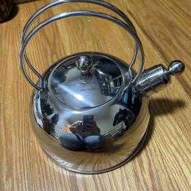 Wolfgang Puck 042017 2 Quart Tea Kettle Stainless Steel
