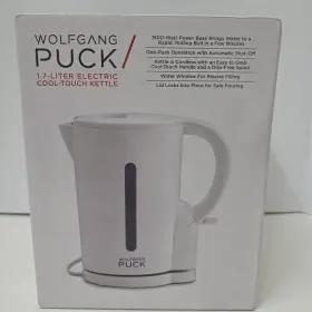 Swpepkt002cb Wolfgang Puck New 1.7-liter Electric Cool-touch Cordless Water Kettle 1100-watt