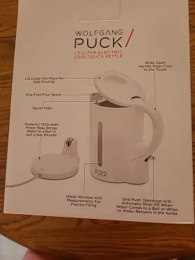 Swpepktoo2cb Wolfgang Puck 1.7-liter Electric Cool-touch Kettle
