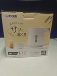 Tiger Thermos Electric Kettle 800ML White Wakuko PCF-G080-W AC100V New. Price: $75.39.
