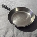 Vintage Revere Ware Copper Bottom 10" Fry Pan Skillet 1801 Usa No Lid (as Is) Used. Price: $12.34.