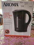 Aroma 1.7L Electric Kettle Black Dripless Spout 1500W Water Level Viewer T5 New. Price: $20.00.