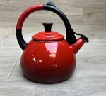 Creuset Oolong Whistling Tea Kettle 1.6QT/1.5L Cerise Red Enamel Used. Price: $39.99.