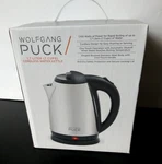 Wolfgang Puck Stainless Steel Cordless Electric Kettle 7 Cup W/ Rapid Boil Nib New. Price: $18.00.