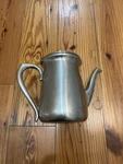 Vintage Oneida Stainless Steel Coffee/tea Pot Kettle Hinged Lid Used. Price: $19.95.