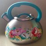 The Pioneer Woman Sweet Romance Floral Stainless Steel Whistling Tea Kettle Used. Price: $26.61.