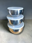 Farberware Set Of 3 Mixing Bowls With Thumb Rings Stainless Steel & Lids Used. Price: $39.99.