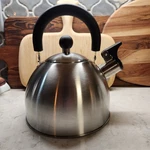 Primula Stainless Steel Folding Handle 1.5 Quart Whistling Spout Tea Kettle Used. Price: $15.45.