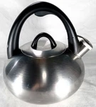 Calphalon 4402 Stainless Steel Quart Whistling Tea Kettle Pot Brushed Used. Price: $14.99.