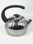 Tramontina Tea Kettle 18/10 Brasil 2 Qt Art Deco Stainless Brazil Used. Price: $34.00.
