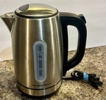Hamilton Beach 41037G Stainless Steel Electric Kettle 1.7L 1500W Level Used. Price: $18.50.