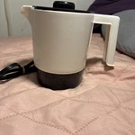Valiant Hot Water Pot 4 Cup Electric Aluminum #39/2306X Used. Price: $11.40.
