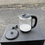 Chefman Intertek Model RJ11-17-GM-EF Electric Kettle W/ Base + Lid Used. Price: $20.99.