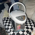 Zojirushi CD-JWC30 3.0L Hot Water Dispenser Temp Settings White Silver New. Price: $125.00.