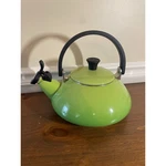 Creuset Lime Green Enamel On Steel Whistling Tea Kettle Stovetop 1.7 Qt Used. Price: $36.00.