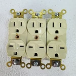 3 Pack Hubbell HBL5292-I 15 Amp 125 And 250 Receptacle New. Price: $27.58.