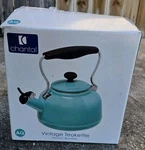 Chantal Enamel On Steel 1.7 Quart Vintage Kettle Aqua Used. Price: $18.90.