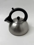 Cuisinart Stainless Steel Whistling Tea Kettle 2 Qt Black Handle Used. Price: $16.00.