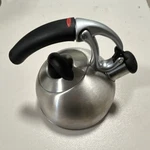 Oxo Uplift Stainless Steel Whistling Kettle 2QT Easy Clean Silver Black Used. Price: $25.99.