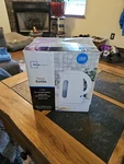 Mainstays 1.7-LITER Plastic Electric Kettle, White New Inbox With Manual Open. Price: $7.00.