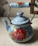 The Pioneer Woman Enamel Floral Blue Multicolor Stove Top Tea Kettle 2 Qt Used. Price: $21.50.