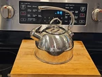 Chantal Classic Stainless Steel Teakettle 2.5 Qt Harmonica Whistle SL37-17(M) Used. Price: $54.45.