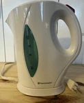 Toastmaster KET300WUS 1.2L White Electric Kettle - Tested Works! Used. Price: $11.99.