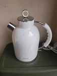 Ascot Electric Kettle White Stainless Steel Super Fast Tea & Coffee Cordless Pot Used. Price: $34.95.