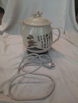 Spt Electric Kettle 16 Cup+ Keep-warm Setting+ceramic+detachable Power Cord Used. Price: $79.99.