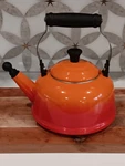 Creuset Whistling Tea Kettle 1.7 Qt Flame Orange Classic Enamel On Steel Read Used. Price: $27.99.