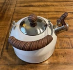 Rockurwok Kettle Stovetop Whistling Teapot Stainless Steel Pearl White 2.3L Used. Price: $10.00.