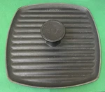 Le Creuset 9 Inch 23CM Square Matt Black Licorice Cast Iron Panini Press Used. Price: $99.95.