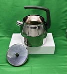 Vintage Kettle Teapot 3 Qt Bakelite Handle Mepra Nox Stainless 18/10 Italy Used. Price: $45.00.