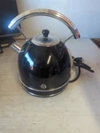 Swan SK34020BN Retro Dome Tea Kettle, 1.7 Liters, Black Used. Price: $26.99.