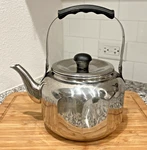 Vtg Farberware Tea Pot Kettle 7020 Stainless Steel Beveled 2QT Swing Handle Used. Price: $21.90.