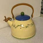 Pfaltzgraff Pistoulet Whistling Tea Kettle Pot Enamel On Steel 2 Quart Used. Price: $25.00.