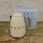 Smeg Retro Electric Variable Kettle Model KLF03CRUS In Creme - New. Price: $199.95.