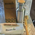 Blockh Tte Premium Stainless Steel Water Bottle 500ML Silver Bamboo Screw Lid New. Price: $15.00.