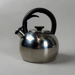 Kitchenaid 2 Qt Stainless Steel Whistling Tea Kettle With Black Handle Used. Price: $29.99.