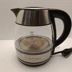 Chefman 1.2L Electric Kettle RJ11-12 With Led Lights, Automatic Shut Off Used. Price: $19.99.