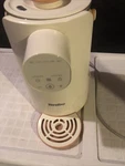 Veroline BT-2001 Instant Water Warmer 1000W Electric 120V Brown Used. Price: $25.00.