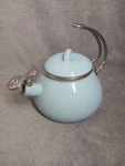 Crofton Porcelain-enameled Steel 2.3 Qrt Farmhouse Whistling Tea Kettle Used. Price: $29.99.